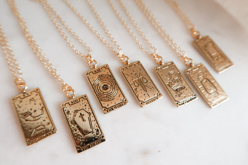 CLEARANCE 22 CARDS: Gold Tarot Card Necklace Best Friend Birthday Gift  Stainless Steel Tarot Card Necklace Mystic Witch Jewelry - Etsy India
